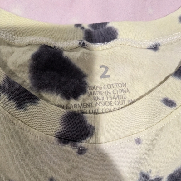 Torrid NASA side tie tee size 2 - Picture 3 of 3